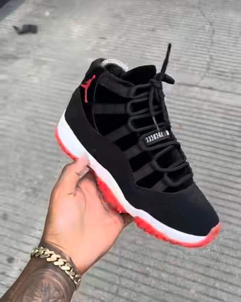 Jordan 11 Red Velvet bred - WORLDOFSHOES