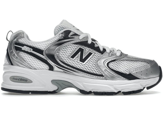 New Balance 530
Zalando Exclusive White Silver - WORLDOFSHOES