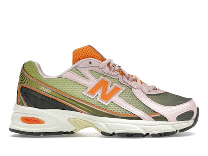 New Balance 740
Concepts Saignée - WORLDOFSHOES