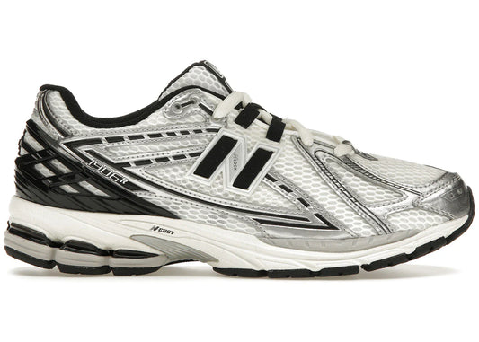New Balance 1906R
Silver Black - WORLDOFSHOES