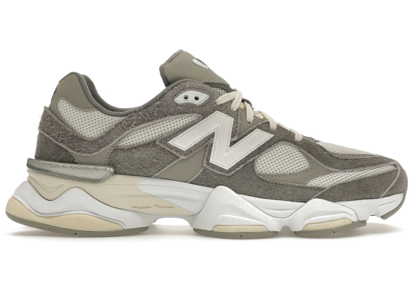 New balance 9060 "by Eladio Carrion" - WORLDOFSHOES
