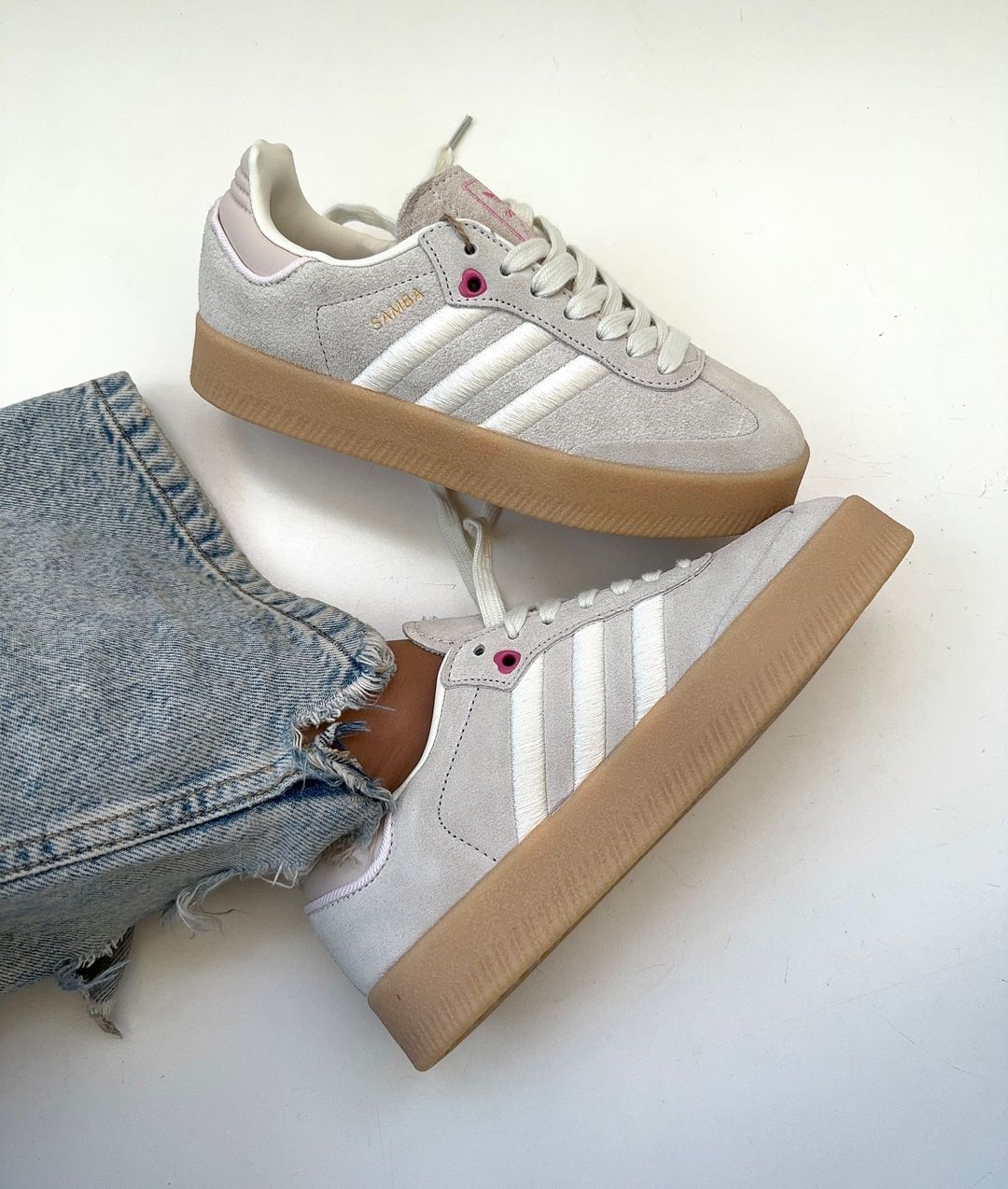 adidas Sambae
Ivory Pink Fusion - WORLDOFSHOES
