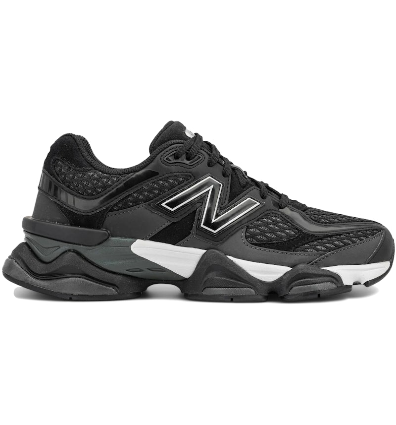 New Balance 9060
Shoe Palace Black Silver - WORLDOFSHOES